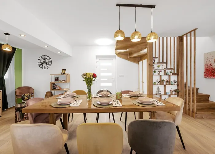 Magnolia With Jacuzzi ヴィラ ピロヴァッツ