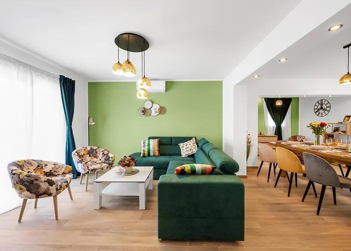 ヴィラ Magnolia With Jacuzzi